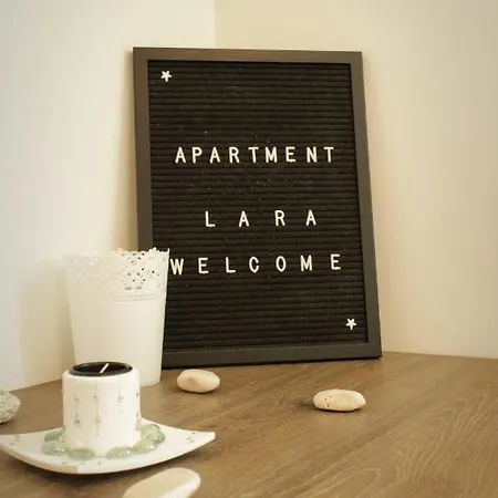 Apartman Lara شقة